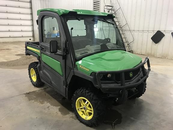 Image of John Deere XUV 835R Primary image