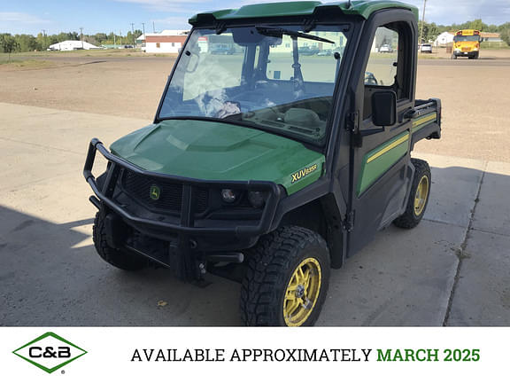 Image of John Deere XUV 835R Primary image