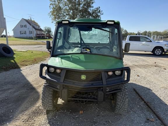 Image of John Deere XUV 835R equipment image 2