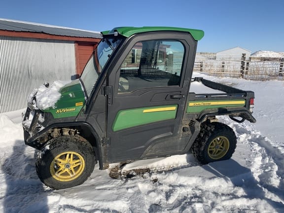 Main image John Deere XUV 835R