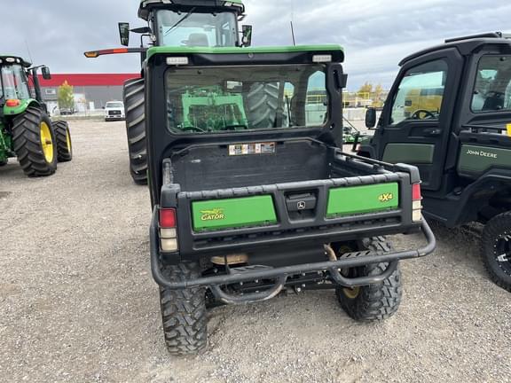 Image of John Deere XUV 835R equipment image 4