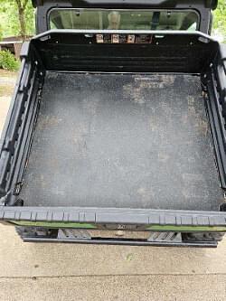 Image of John Deere XUV 835R equipment image 4