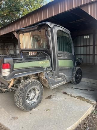 Image of John Deere XUV 835R Primary image