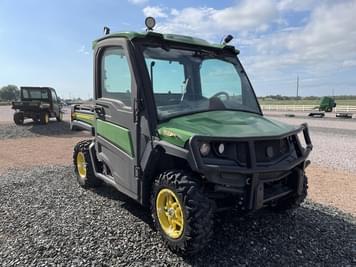 Main image John Deere XUV 835R