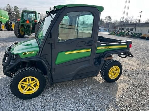 Image of John Deere XUV 835R Primary image