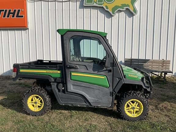 Image of John Deere XUV 835R equipment image 1