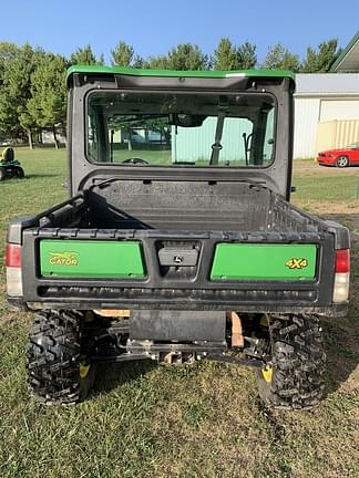 Image of John Deere XUV 835R equipment image 2