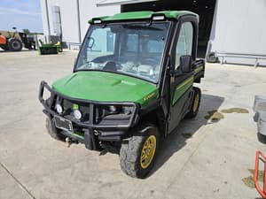 2018 John Deere XUV 835R Image