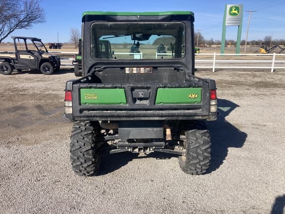 Image of John Deere XUV 835R equipment image 1