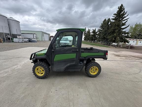 Image of John Deere XUV 835R Primary image