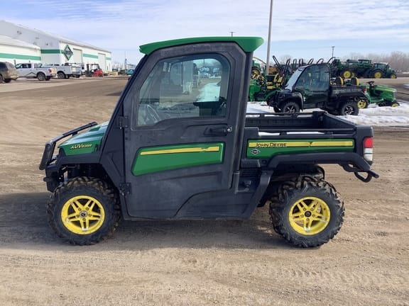 Main image John Deere XUV 835R