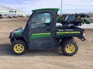 2018 John Deere XUV 835R Image