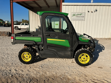 Main image John Deere XUV 835R