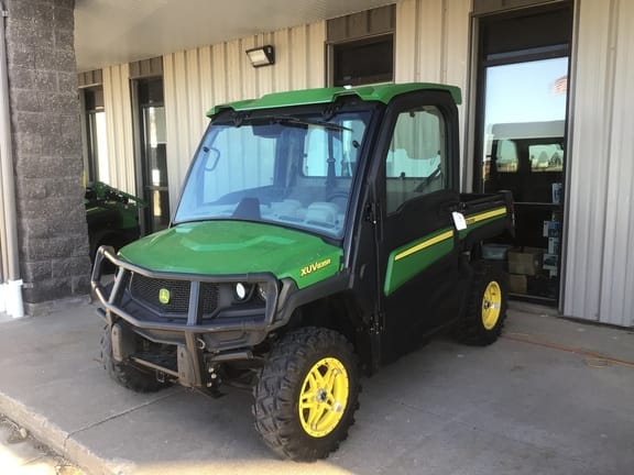Main image John Deere XUV 835R