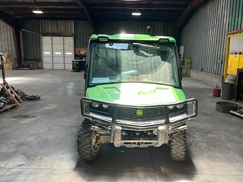 Image of John Deere XUV 835R equipment image 3