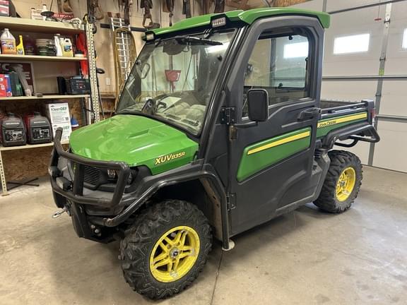 Image of John Deere XUV 835R Primary image