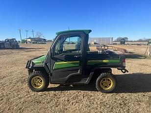 Main image John Deere XUV 835R 7