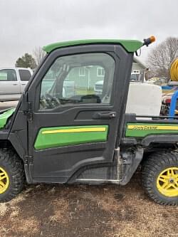Image of John Deere XUV 835R equipment image 3