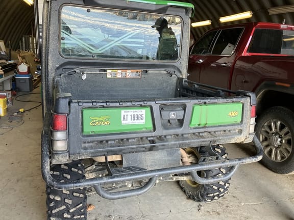 Main image John Deere XUV 835R