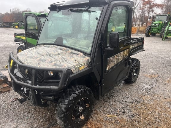 Main image John Deere XUV 835R