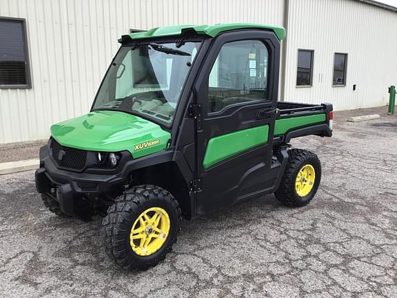 Image of John Deere XUV 835R equipment image 4