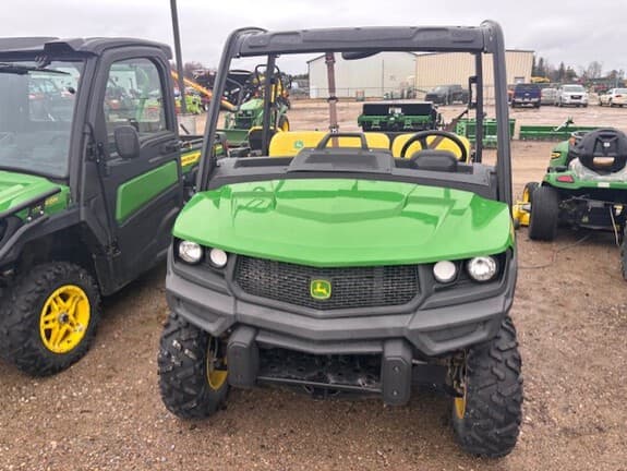 Image of John Deere XUV 845E equipment image 2