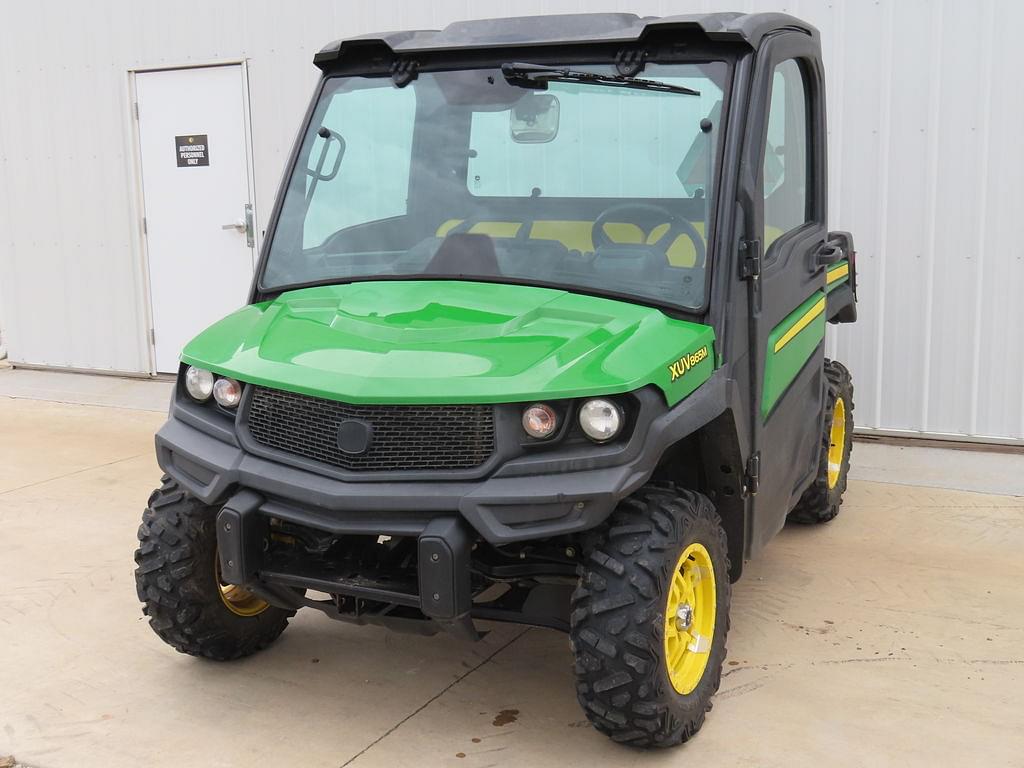 Image of John Deere XUV 865M Primary image