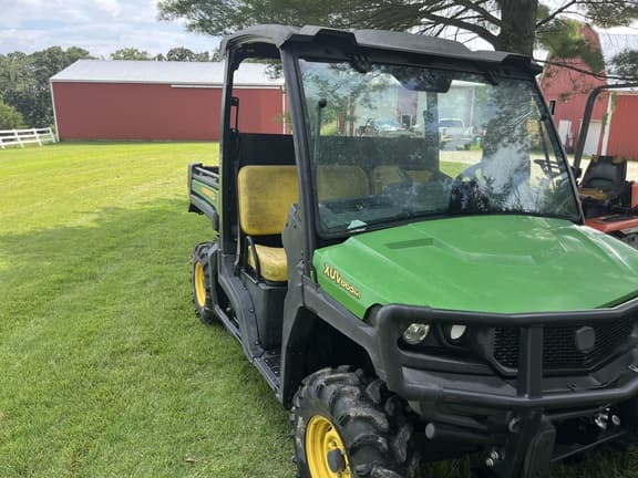 Image of John Deere XUV 865M equipment image 1