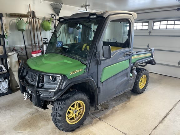 2018 John Deere XUV 865M Equipment Image0