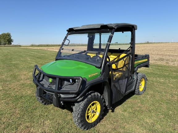 2018 John Deere XUV 865M Equipment Image0