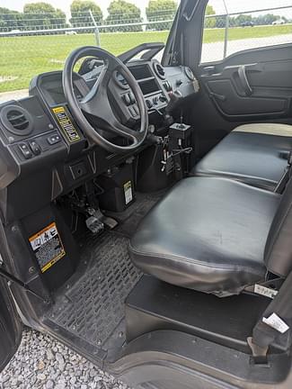 Image of John Deere XUV 865M equipment image 3