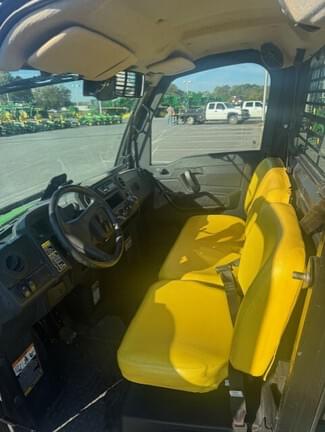 Image of John Deere XUV 865M equipment image 4