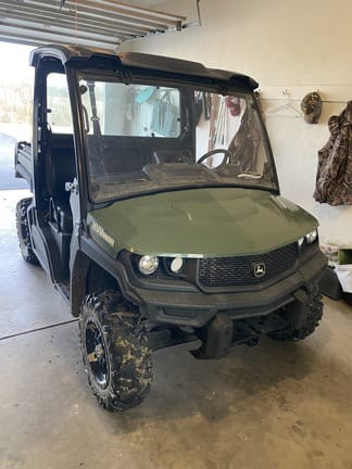2018 John Deere XUV 865M Equipment Image0
