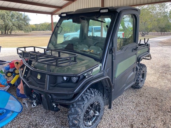 Main image John Deere XUV 865R