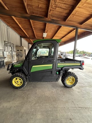 2018 John Deere XUV 865R Equipment Image0