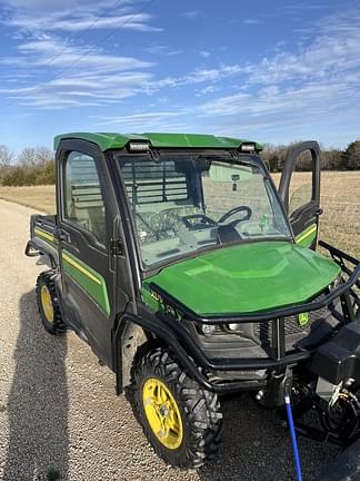 Image of John Deere XUV 865R equipment image 3