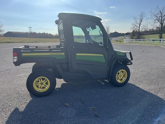 Image of John Deere XUV 865R equipment image 2