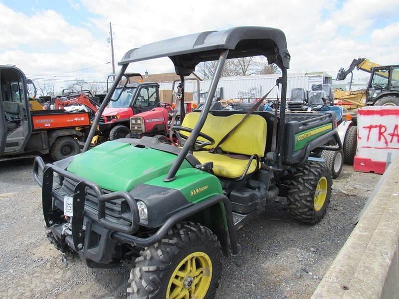 Image of John Deere XUV 825M Primary image
