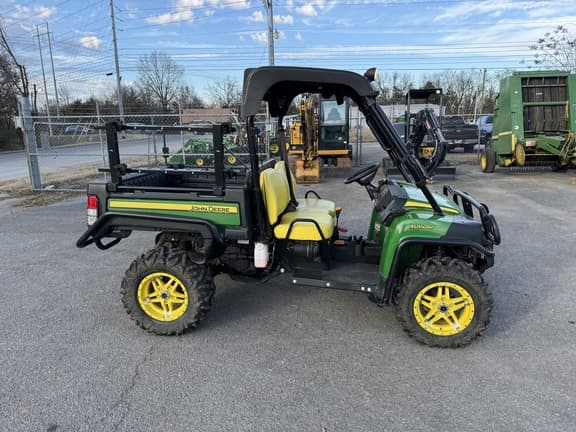 Image of John Deere XUV 825M equipment image 3