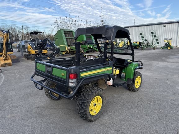 Image of John Deere XUV 825M equipment image 4