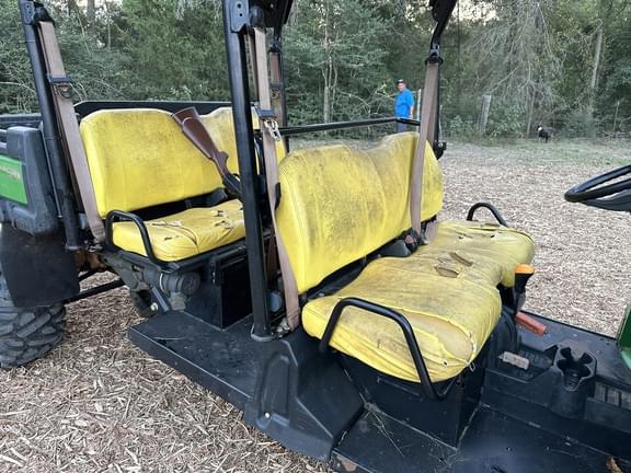 Image of John Deere XUV 825M S4 equipment image 3