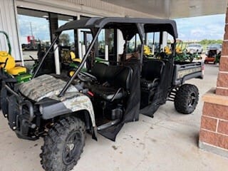 2018 John Deere XUV 825M S4 Equipment Image0