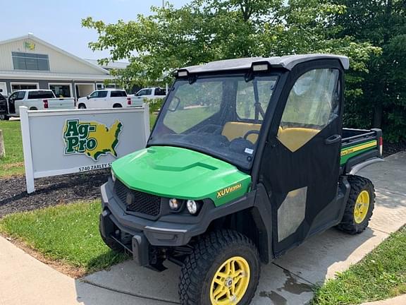Image of John Deere XUV 835M Primary image