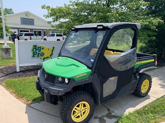 Image of John Deere XUV 835M equipment image 1