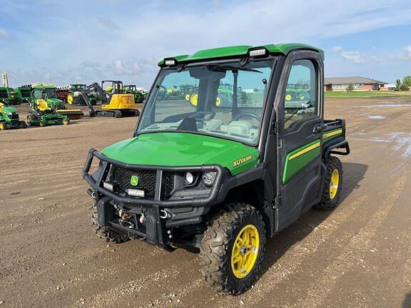 Image of John Deere XUV 835R Primary image