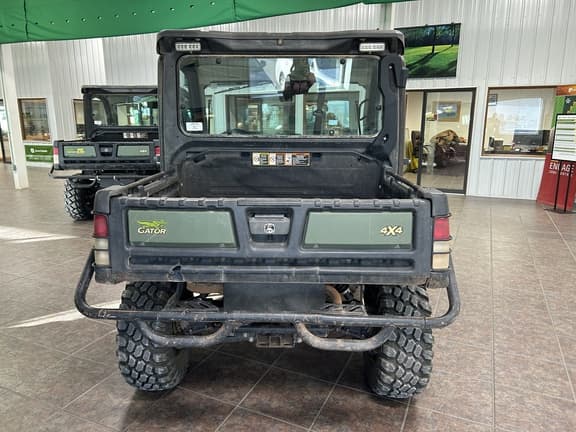 Image of John Deere XUV 835R equipment image 3