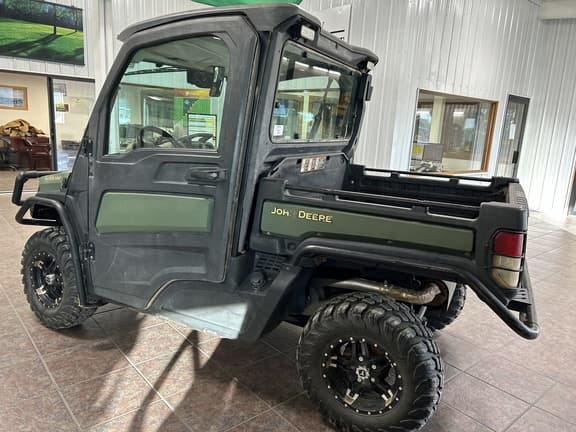 Image of John Deere XUV 835R equipment image 2