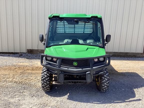 Image of John Deere XUV 835R equipment image 2