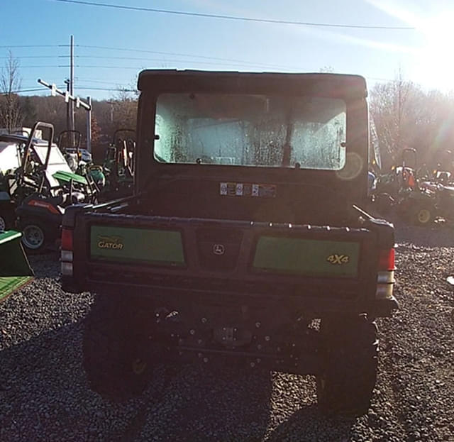 Image of John Deere XUV 865M equipment image 1