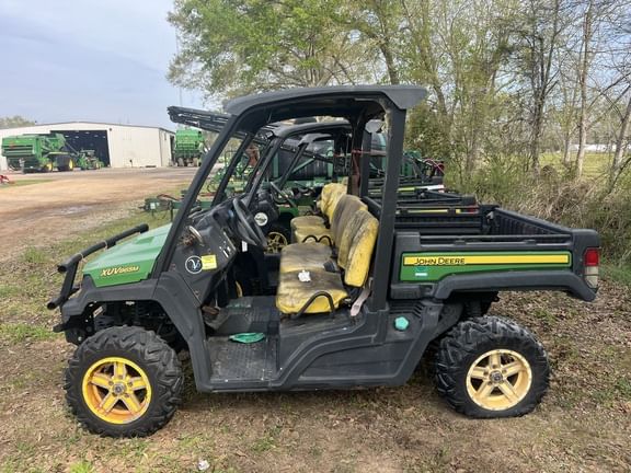 2018 John Deere XUV 865M Equipment Image0